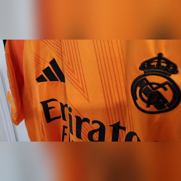 Mbappe Real Madrid 24/25 Away Jersey Large - Picture 2 of 7